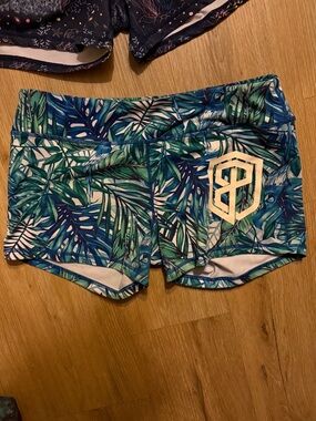 Born Primitive Tropical Leaf Athletic Shorts - Blue/Green
